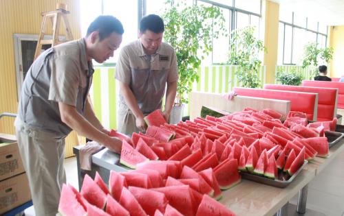 抗高溫，送清涼！