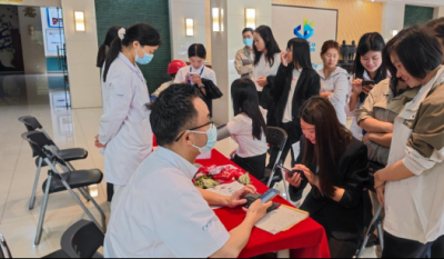 把脈問診送健康，暖心服務(wù)進(jìn)企業(yè)——合肥高科攜手廣瑞醫(yī)療開展“健康進(jìn)企業(yè)”義診活動(dòng)